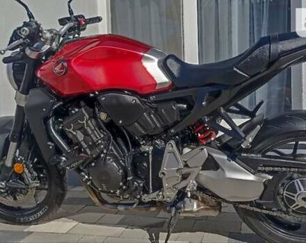 Хонда CB 1000R, объемом двигателя 1 л и пробегом 4 тыс. км за 4700 $, фото 33 на Automoto.ua