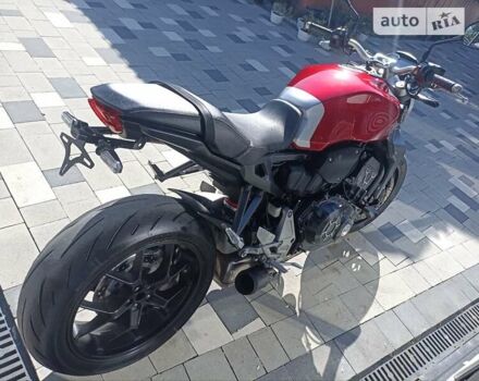 Хонда CB 1000R, объемом двигателя 1 л и пробегом 4 тыс. км за 4700 $, фото 52 на Automoto.ua