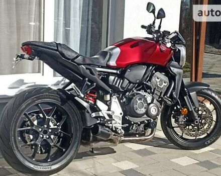 Хонда CB 1000R, объемом двигателя 1 л и пробегом 4 тыс. км за 4700 $, фото 24 на Automoto.ua