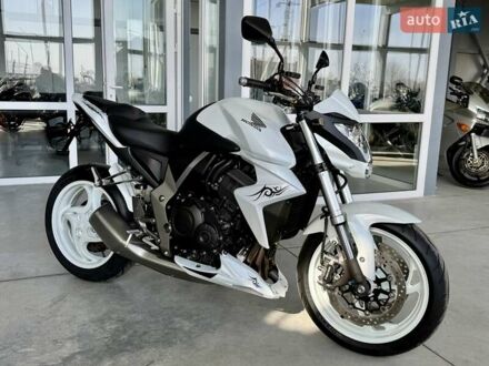Хонда CB 1000R 2010 в Хмельницком на Automoto.ua Хонда CB 1000R, объемом двигателя 1 л и пробегом 38 тыс. км за 7799 $, фото 1 на Automoto.ua