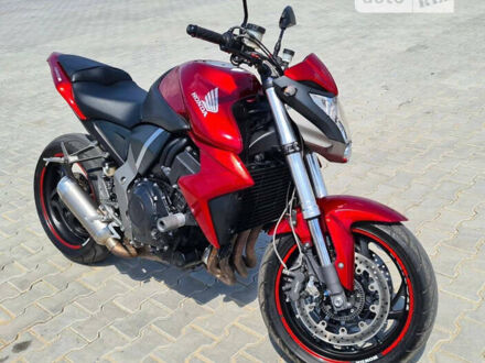 Хонда CB 1000R, объемом двигателя 1 л и пробегом 30 тыс. км за 3900 $, фото 1 на Automoto.ua