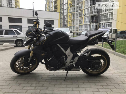 Сірий Хонда CB 1000R, об'ємом двигуна 1 л та пробігом 35 тис. км за 8000 $, фото 1 на Automoto.ua