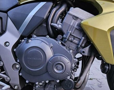 Зеленый Хонда CB 1000R, объемом двигателя 1 л и пробегом 24 тыс. км за 8200 $, фото 10 на Automoto.ua
