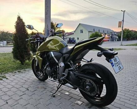 Зеленый Хонда CB 1000R, объемом двигателя 1 л и пробегом 24 тыс. км за 8200 $, фото 12 на Automoto.ua