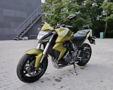 Зеленый Хонда CB 1000R, объемом двигателя 1 л и пробегом 24 тыс. км за 8200 $, фото 3 на Automoto.ua