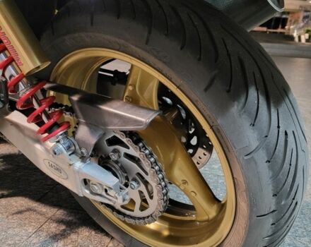 Хонда CB 400 SF, об'ємом двигуна 0.4 л та пробігом 0 тис. км за 3300 $, фото 5 на Automoto.ua