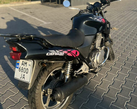 Черный Хонда CB 500, объемом двигателя 0.5 л и пробегом 30 тыс. км за 2950 $, фото 4 на Automoto.ua