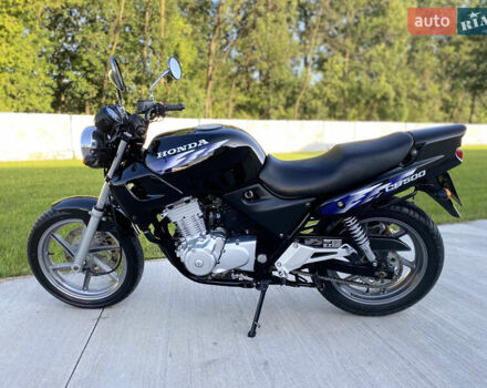 Черный Хонда CB 500, объемом двигателя 0.5 л и пробегом 30 тыс. км за 2599 $, фото 11 на Automoto.ua
