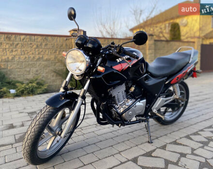 Черный Хонда CB 500, объемом двигателя 0.5 л и пробегом 34 тыс. км за 2599 $, фото 2 на Automoto.ua