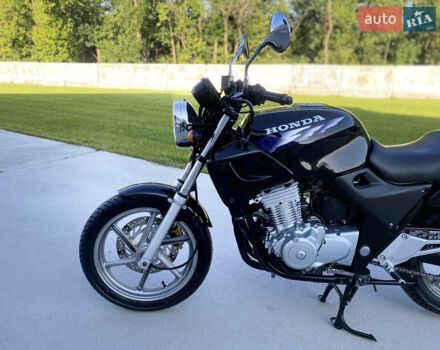 Черный Хонда CB 500, объемом двигателя 0.5 л и пробегом 30 тыс. км за 2599 $, фото 14 на Automoto.ua