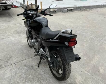 Черный Хонда CB 500, объемом двигателя 0.5 л и пробегом 37 тыс. км за 2300 $, фото 2 на Automoto.ua