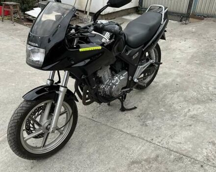 Черный Хонда CB 500, объемом двигателя 0.5 л и пробегом 37 тыс. км за 2300 $, фото 8 на Automoto.ua