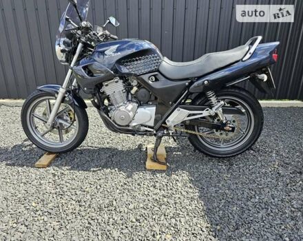 Черный Хонда CB 500, объемом двигателя 0.5 л и пробегом 32 тыс. км за 2650 $, фото 7 на Automoto.ua