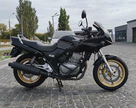 Черный Хонда CB 500, объемом двигателя 0.5 л и пробегом 65 тыс. км за 2400 $, фото 6 на Automoto.ua