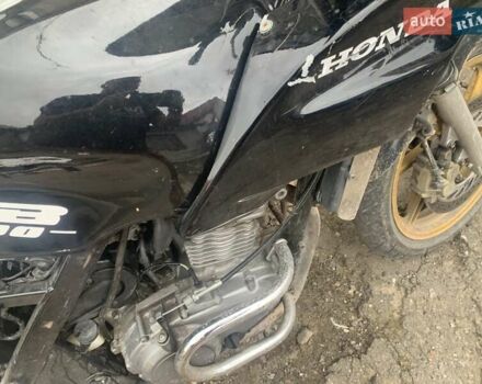 Черный Хонда CB 500, объемом двигателя 0.5 л и пробегом 133 тыс. км за 1650 $, фото 3 на Automoto.ua