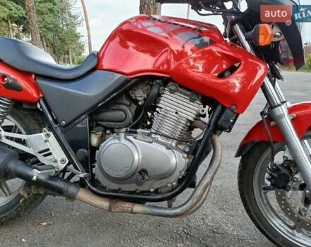 Червоний Хонда CB 500, об'ємом двигуна 0.5 л та пробігом 76 тис. км за 2500 $, фото 2 на Automoto.ua