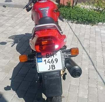 Красный Хонда CB 500, объемом двигателя 0.5 л и пробегом 21 тыс. км за 2900 $, фото 2 на Automoto.ua