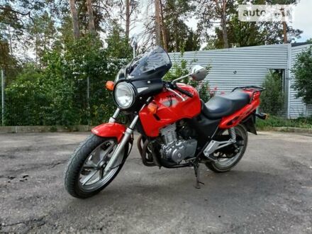 Красный Хонда CB 500, объемом двигателя 0.5 л и пробегом 76 тыс. км за 2700 $, фото 1 на Automoto.ua