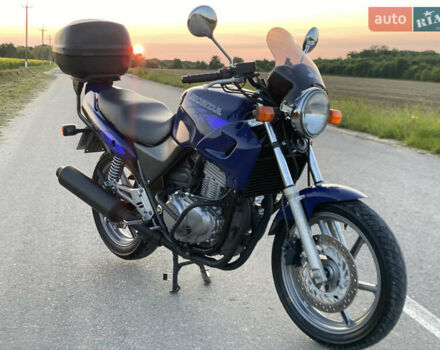 Хонда CB 500, объемом двигателя 0.5 л и пробегом 46 тыс. км за 2850 $, фото 2 на Automoto.ua