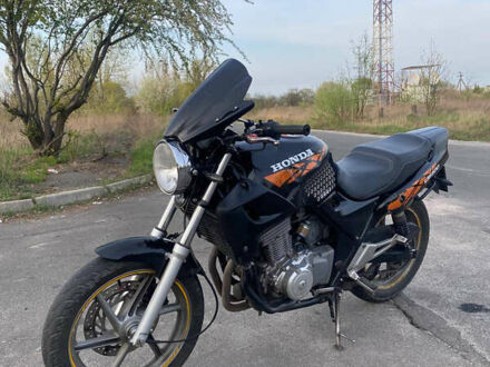 Хонда CB 500, об'ємом двигуна 0.5 л та пробігом 80 тис. км за 2000 $, фото 1 на Automoto.ua