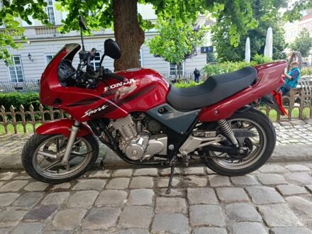Хонда CB 500, об'ємом двигуна 0.5 л та пробігом 0 тис. км за 2500 $, фото 1 на Automoto.ua