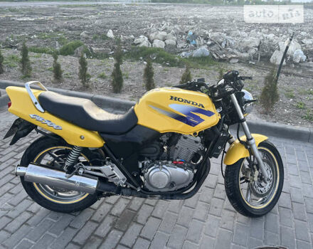 Жовтий Хонда CB 500, об'ємом двигуна 0.5 л та пробігом 63 тис. км за 2100 $, фото 2 на Automoto.ua