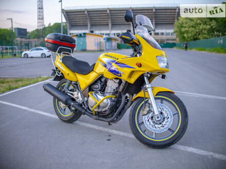 Хонда CB 500 1998 у Івано-Франківську на Automoto.ua Жовтий Хонда CB 500, об'ємом двигуна 0.5 л та пробігом 40 тис. км за 2675 $, фото 1 на Automoto.ua