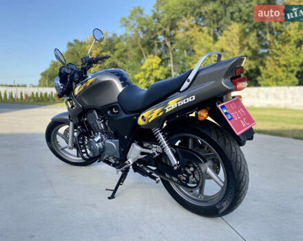 Серый Хонда CB 500, объемом двигателя 0.5 л и пробегом 26 тыс. км за 2599 $, фото 6 на Automoto.ua