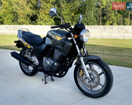 Серый Хонда CB 500, объемом двигателя 0.5 л и пробегом 26 тыс. км за 2599 $, фото 1 на Automoto.ua