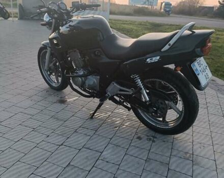 Зелений Хонда CB 500, об'ємом двигуна 0.5 л та пробігом 37 тис. км за 2399 $, фото 1 на Automoto.ua