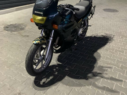 Хонда CB 500 1995 в Житомире на Automoto.ua Зеленый Хонда CB 500, объемом двигателя 0.5 л и пробегом 18 тыс. км за 2200 $, фото 1 на Automoto.ua