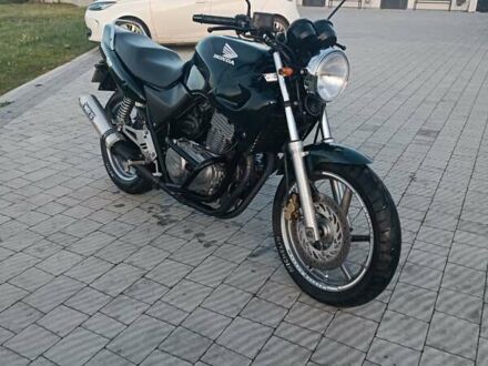 Зеленый Хонда CB 500, объемом двигателя 0.5 л и пробегом 37 тыс. км за 2399 $, фото 1 на Automoto.ua