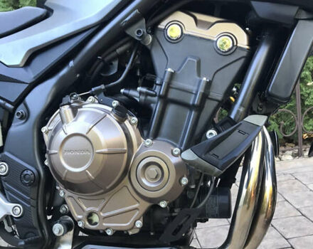 Серый Хонда CB 500F, объемом двигателя 0.5 л и пробегом 19 тыс. км за 6700 $, фото 6 на Automoto.ua