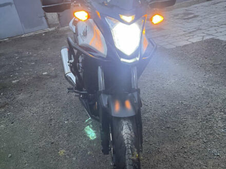 Хонда CB 500X 2013 у Одесі на Automoto.ua Хонда CB 500X, об'ємом двигуна 0.5 л та пробігом 31 тис. км за 4800 $, фото 1 на Automoto.ua