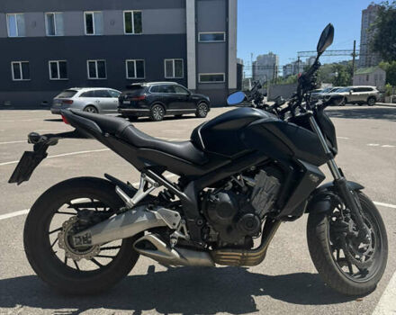 Черный Хонда CB 650F, объемом двигателя 0.65 л и пробегом 25 тыс. км за 6800 $, фото 2 на Automoto.ua