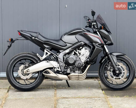 Хонда CB 650F, объемом двигателя 0.65 л и пробегом 50 тыс. км за 6500 $, фото 3 на Automoto.ua