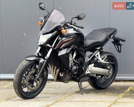 Хонда CB 650F, объемом двигателя 0.65 л и пробегом 50 тыс. км за 6500 $, фото 1 на Automoto.ua