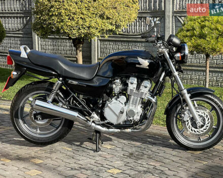Черный Хонда CB 750, объемом двигателя 0.75 л и пробегом 17 тыс. км за 4550 $, фото 30 на Automoto.ua
