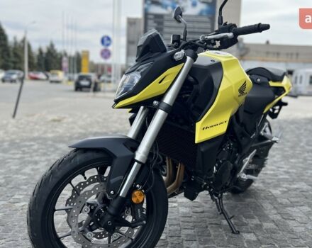 купити нове авто Хонда ЦБ 2025 року від офіційного дилера Дніпромотор Хонда фото