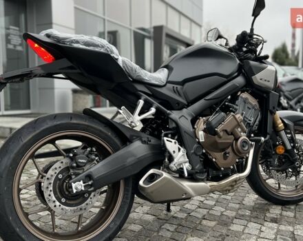 купити нове авто Хонда ЦБ 2024 року від офіційного дилера Дніпромотор Хонда фото