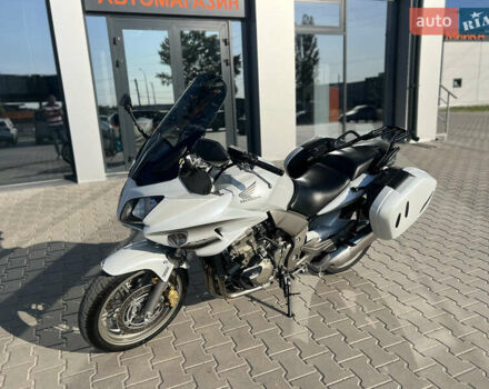 Белый Хонда CBF 1000, объемом двигателя 1 л и пробегом 32 тыс. км за 5500 $, фото 5 на Automoto.ua