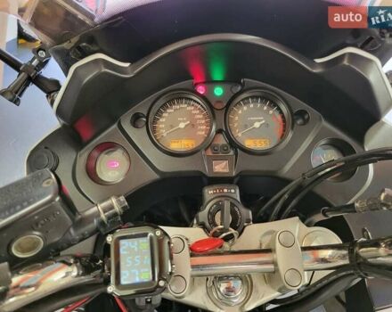 Белый Хонда CBF 1000, объемом двигателя 1 л и пробегом 50 тыс. км за 6400 $, фото 15 на Automoto.ua
