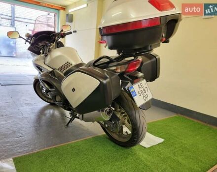 Белый Хонда CBF 1000, объемом двигателя 1 л и пробегом 50 тыс. км за 6400 $, фото 3 на Automoto.ua
