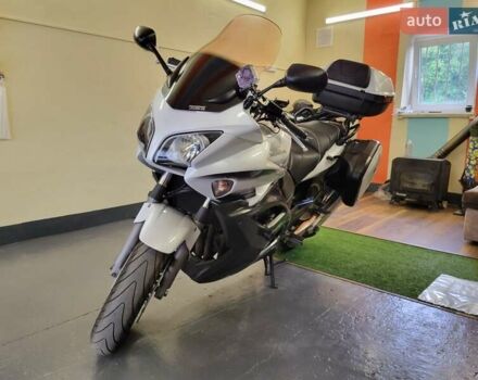 Белый Хонда CBF 1000, объемом двигателя 1 л и пробегом 50 тыс. км за 6400 $, фото 21 на Automoto.ua