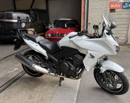 Белый Хонда CBF 1000, объемом двигателя 1 л и пробегом 40 тыс. км за 8300 $, фото 2 на Automoto.ua