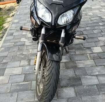 Черный Хонда CBF 1000, объемом двигателя 1 л и пробегом 66 тыс. км за 6200 $, фото 9 на Automoto.ua