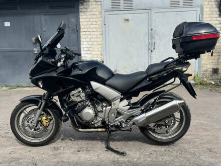 Черный Хонда CBF 1000, объемом двигателя 1 л и пробегом 42 тыс. км за 7000 $, фото 1 на Automoto.ua