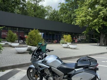 Хонда CBF 1000, об'ємом двигуна 0 л та пробігом 0 тис. км за 5600 $, фото 1 на Automoto.ua