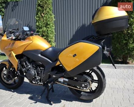 Желтый Хонда CBF 1000, объемом двигателя 1 л и пробегом 64 тыс. км за 7200 $, фото 4 на Automoto.ua