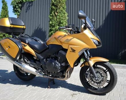 Желтый Хонда CBF 1000, объемом двигателя 1 л и пробегом 64 тыс. км за 7200 $, фото 14 на Automoto.ua